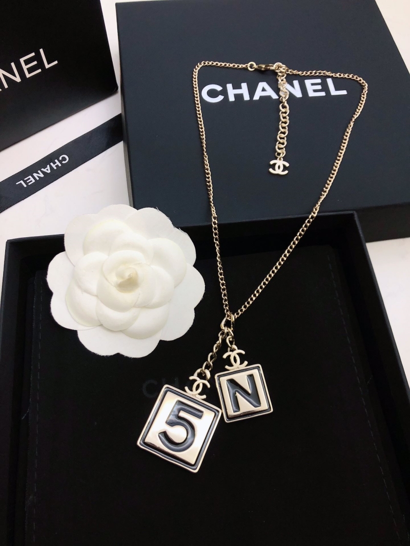 Ch**el necklaces